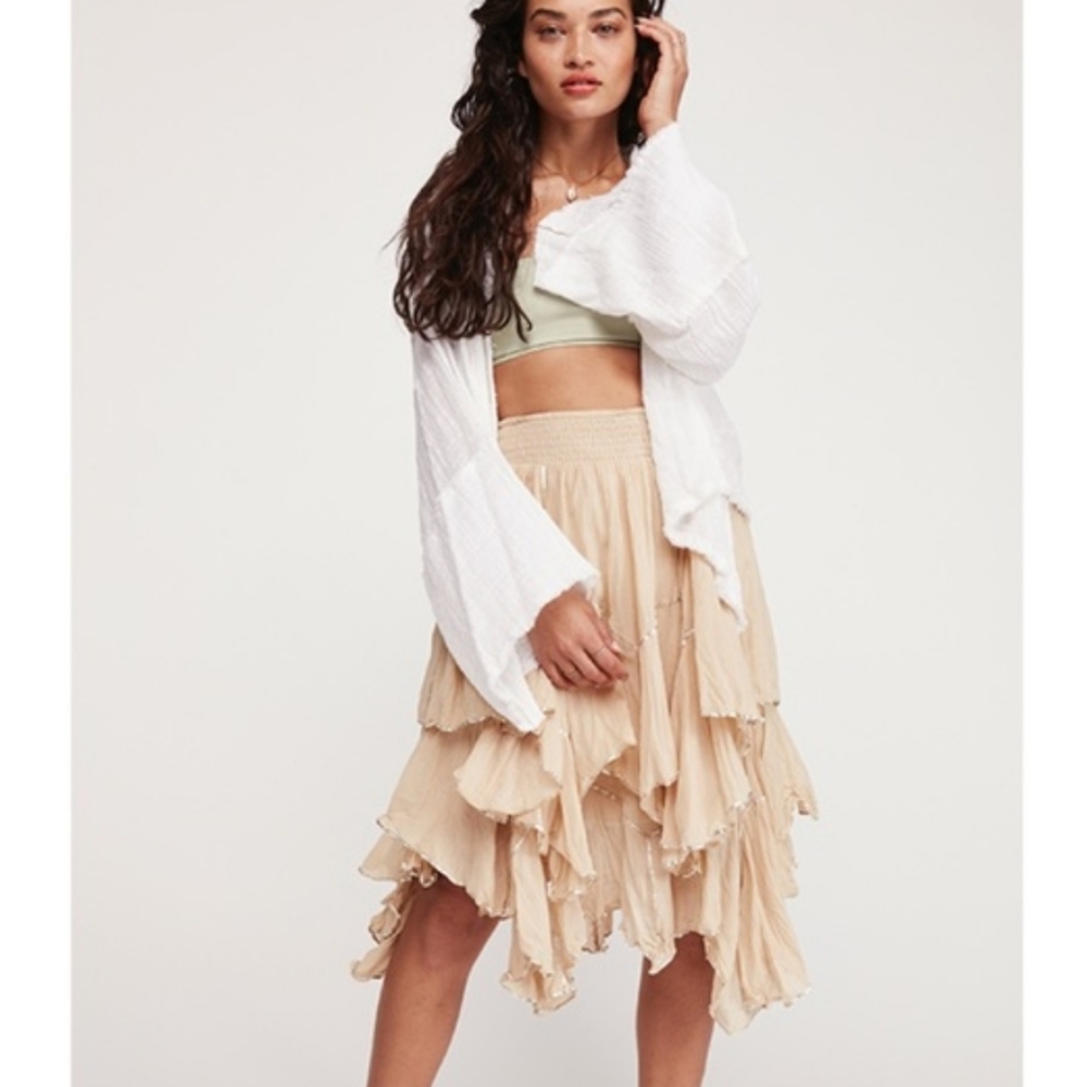 FREE PEOPLE Ivory Handkerchief Skirt - S - Picture 2 of 6